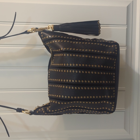 Michael Kors Brooklyn Grommet Leather Crossbody Handbag NWT - Picture 2 of 13